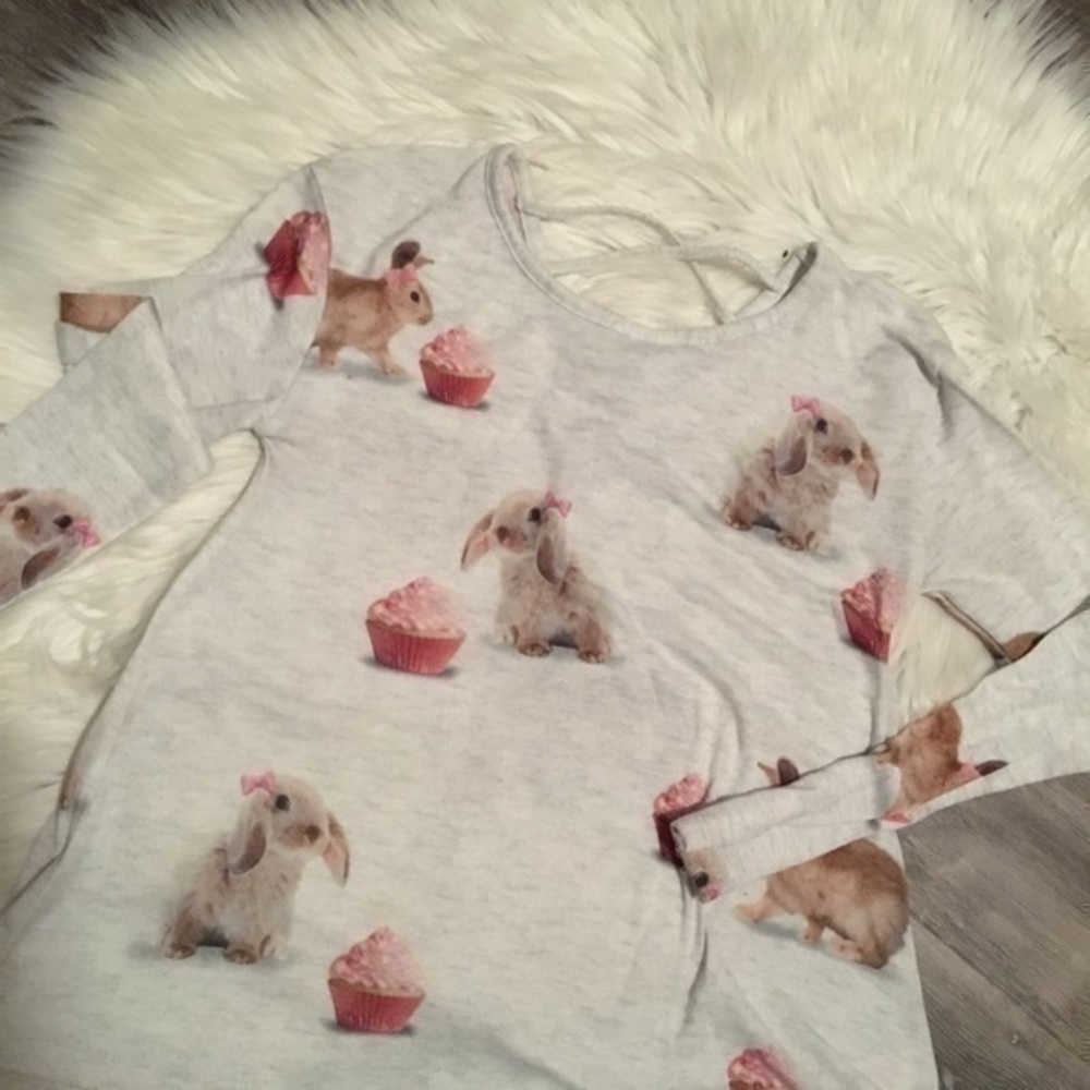 Justice girls bunny and cupcake shirt - Picture 2 of 6